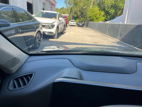 Used 2025 Kia K4 FWD image 33