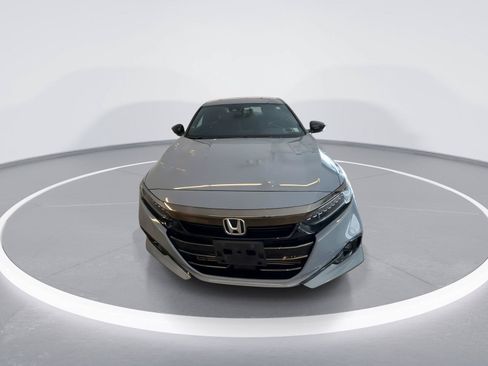 Used 2022 Honda Accord Sport image 2