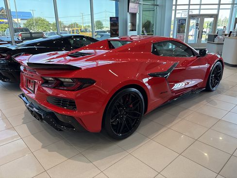 New 2025 Chevrolet Corvette Z06 image 7