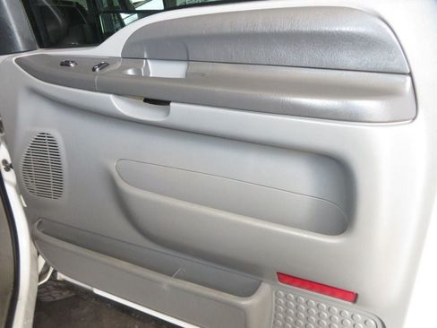Used 2004 Ford F250 4x4 Crew Cab Super Duty image 32