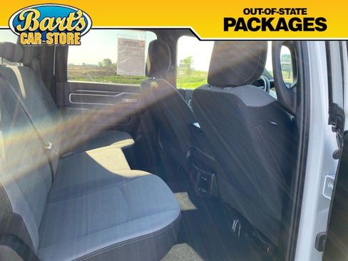 Used 2022 RAM 3500 Big Horn AWD/4WD image 10