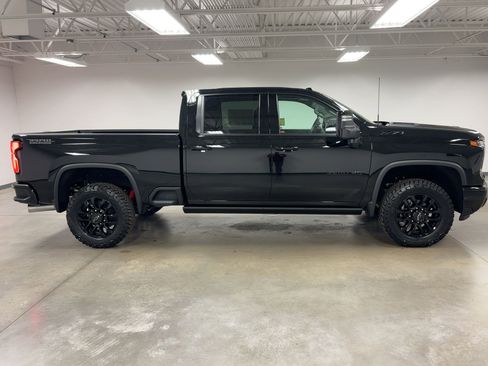 New 2026 Chevrolet Silverado 2500 LTZ w/ LTZ Plus Package image 6