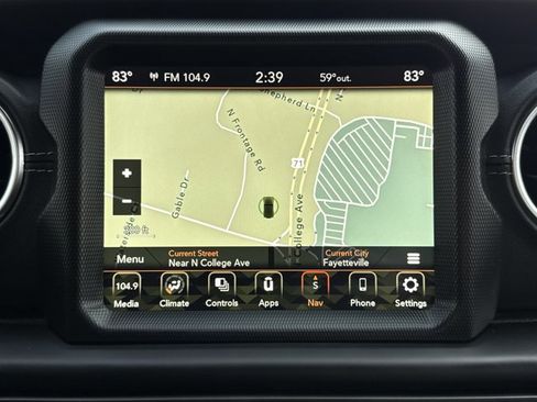 Used 2023 Jeep Wrangler Unlimited Sahara image 7