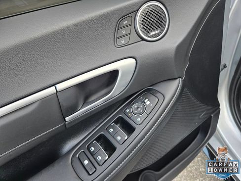 Used 2025 Hyundai Sonata Limited FWD image 25