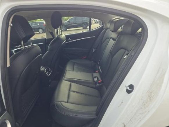 Used 2025 Genesis G70 2.5T RWD image 7