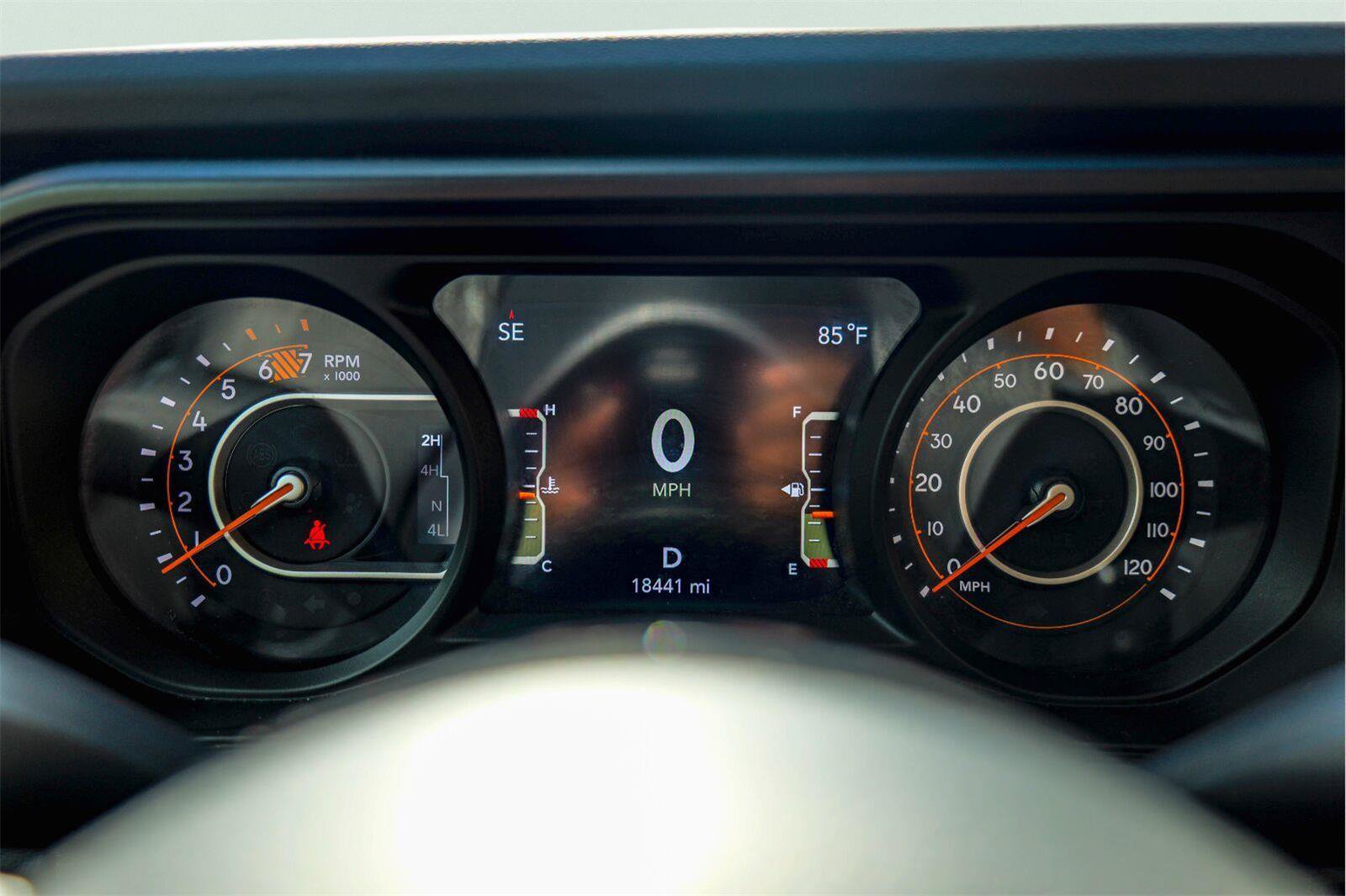 Used 2026 Jeep Wrangler Unlimited Rubicon AWD/4WD image 25