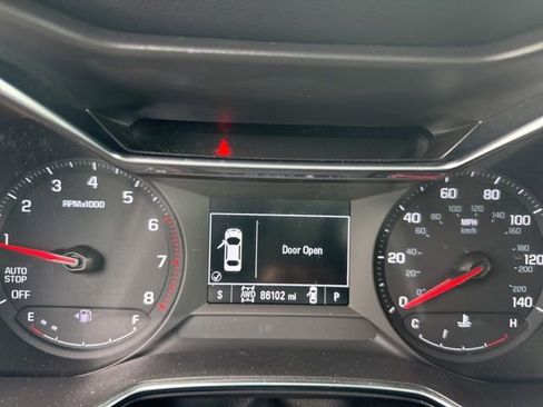 Used 2022 Chevrolet TrailBlazer LT w/ Convenience Package AWD/4WD image 18