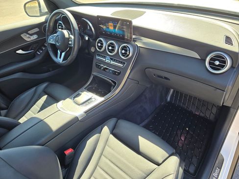 Used 2022 Mercedes-Benz GLC 300 4MATIC image 15