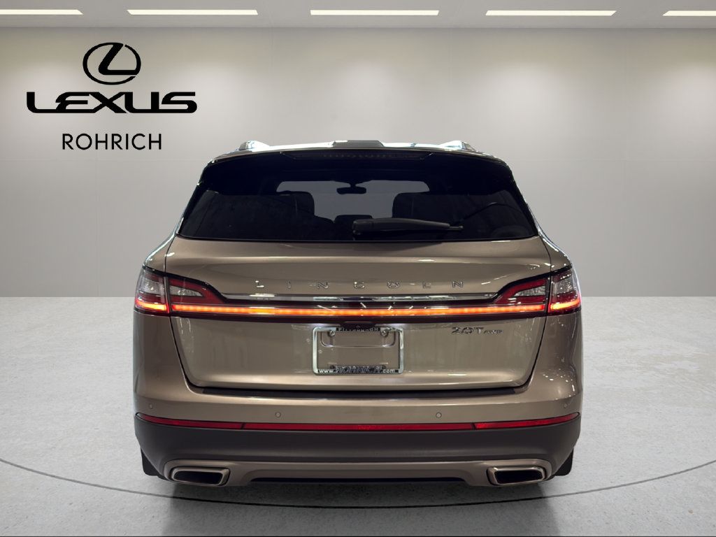 Used 2020 Lincoln Nautilus Reserve w/ Equipment Group 201A AWD/4WD image 7