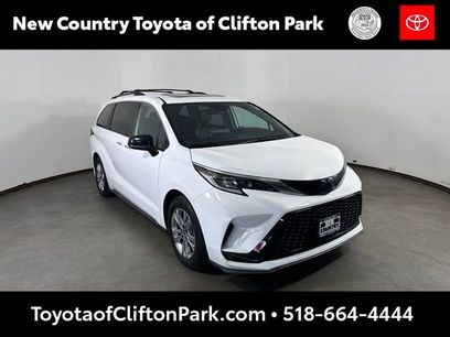 Used 2022 Toyota Sienna XSE w/ XSE Plus Package