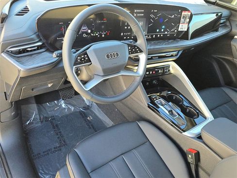 New 2025 Audi Q5 Premium Plus image 16