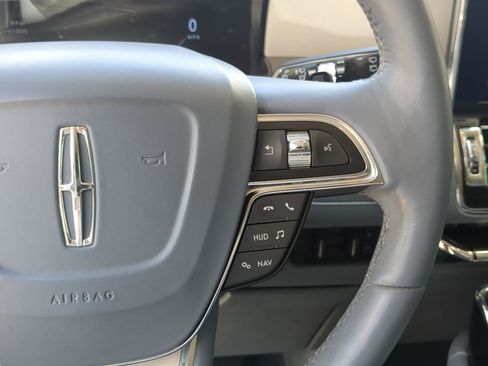 Used 2020 Lincoln Navigator L Black Label w/ Cargo Convenience Package AWD/4WD image 14