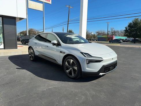 New 2026 Polestar Polestar 4 image 8