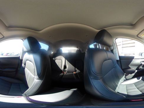 Used 2025 Honda HR-V EX-L image 43