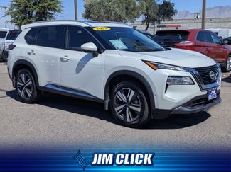 Used 2023 Nissan Rogue SL w/ SL Premium Package image 1