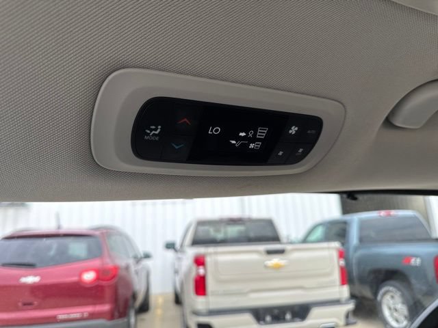 Used 2020 Chrysler Pacifica Touring-L FWD image 50