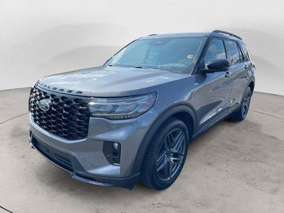Certified 2025 Ford Explorer ST-Line w/ Premium Package