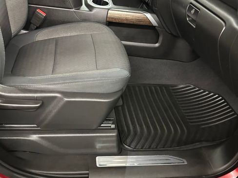 Used 2019 GMC Sierra 1500 Elevation w/ Elevation Value Package image 42