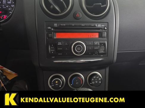 Used 2013 Nissan Rogue S AWD/4WD image 13
