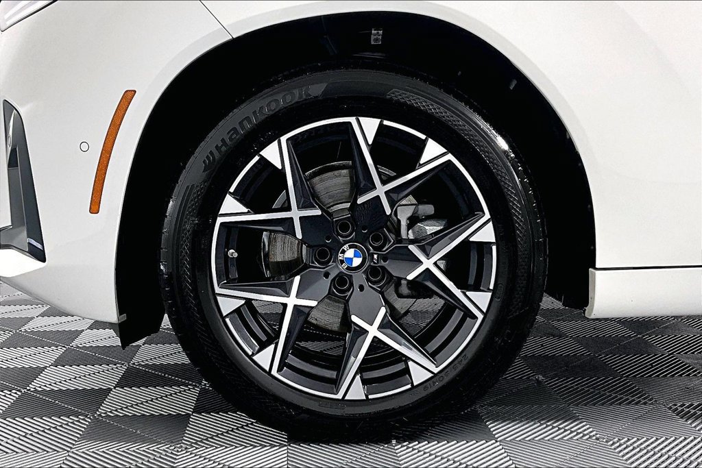 Used 2025 BMW X3 xDrive30i AWD/4WD image 8