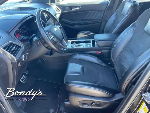 Used 2023 Ford Edge ST image 13