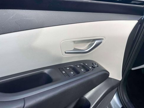 Used 2023 Hyundai Tucson SEL image 17