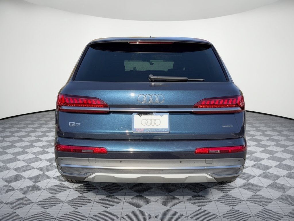 Used 2023 Audi Q7 3.0T Premium Plus w/ Premium Plus Package AWD/4WD image 11