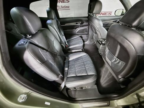 Used 2023 Kia Telluride SX Prestige X-Pro AWD/4WD image 33