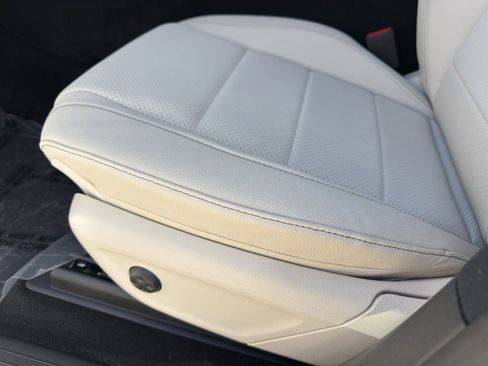 New 2026 Mercedes-Benz GLE 350 4MATIC image 14