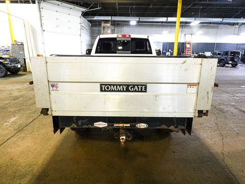 Used 2020 RAM 2500 Tradesman w/ Safety Group image 5