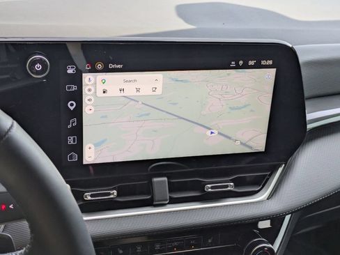 New 2026 Chevrolet Equinox LT w/ Safety and Technology Package FWD image 16