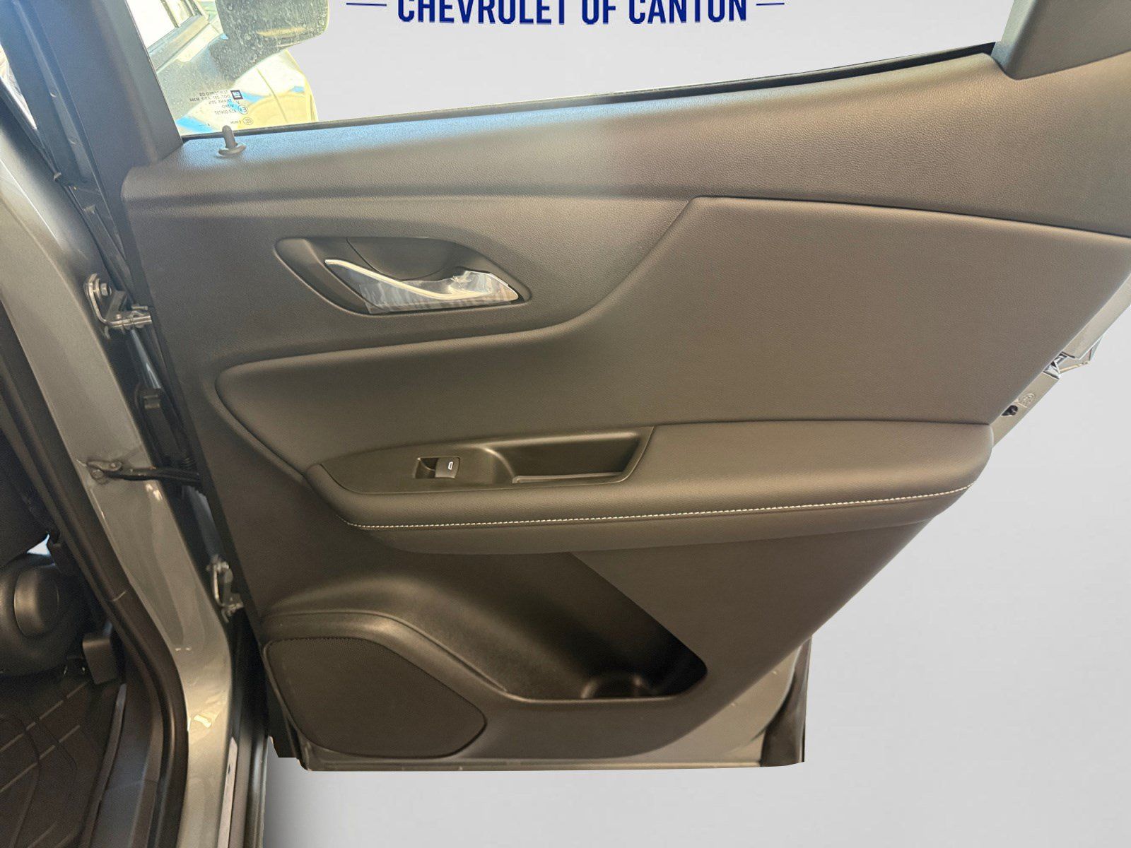 New 2026 Chevrolet Blazer LT w/ Convenience Package FWD image 16