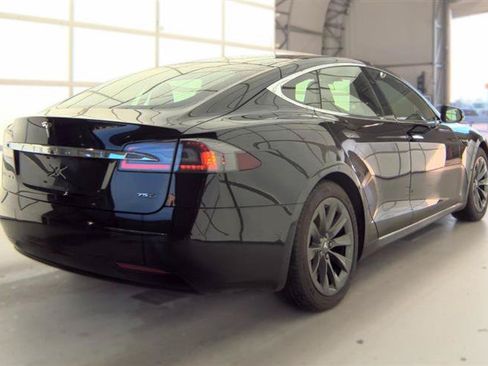 Used 2018 Tesla Model S 100D AWD/4WD image 8