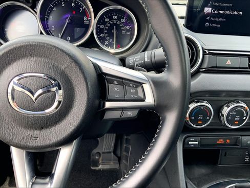 Used 2025 MAZDA MX-5 Miata RF Grand Touring RWD image 20