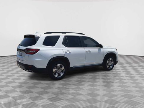New 2026 Honda Pilot EX-L image 8