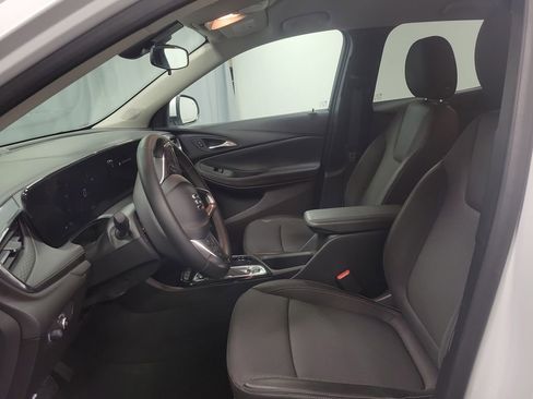 Used 2025 Buick Encore GX Preferred FWD image 13