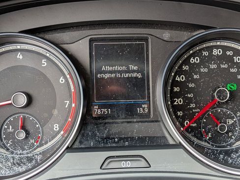Used 2021 Volkswagen Atlas SE FWD image 32