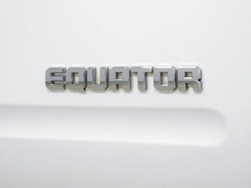 Used 2010 Suzuki Equator 2WD Extended Cab image 10