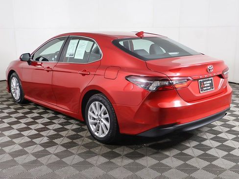 Used 2024 Toyota Camry LE image 6