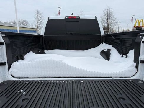 Certified 2023 RAM 1500 Big Horn image 33