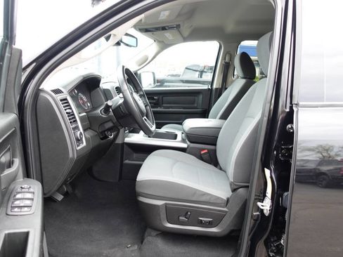 Used 2023 RAM 1500 Express w/ Wheel & Sound Group AWD/4WD image 18