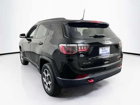 Used 2022 Jeep Compass Trailhawk AWD/4WD image 7