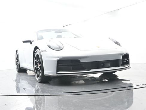 Certified 2025 Porsche 911 Carrera RWD image 64
