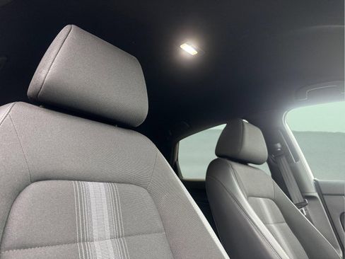 Used 2023 Honda Civic Sport image 16