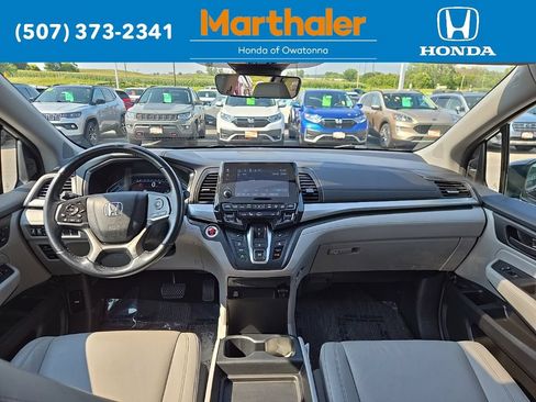 Used 2022 Honda Odyssey EX-L image 22