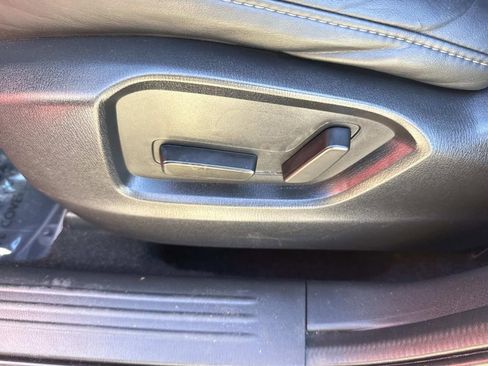 Used 2021 MAZDA CX-5 Touring image 25