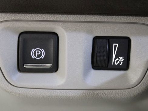 Used 2017 GMC Acadia SLT image 40