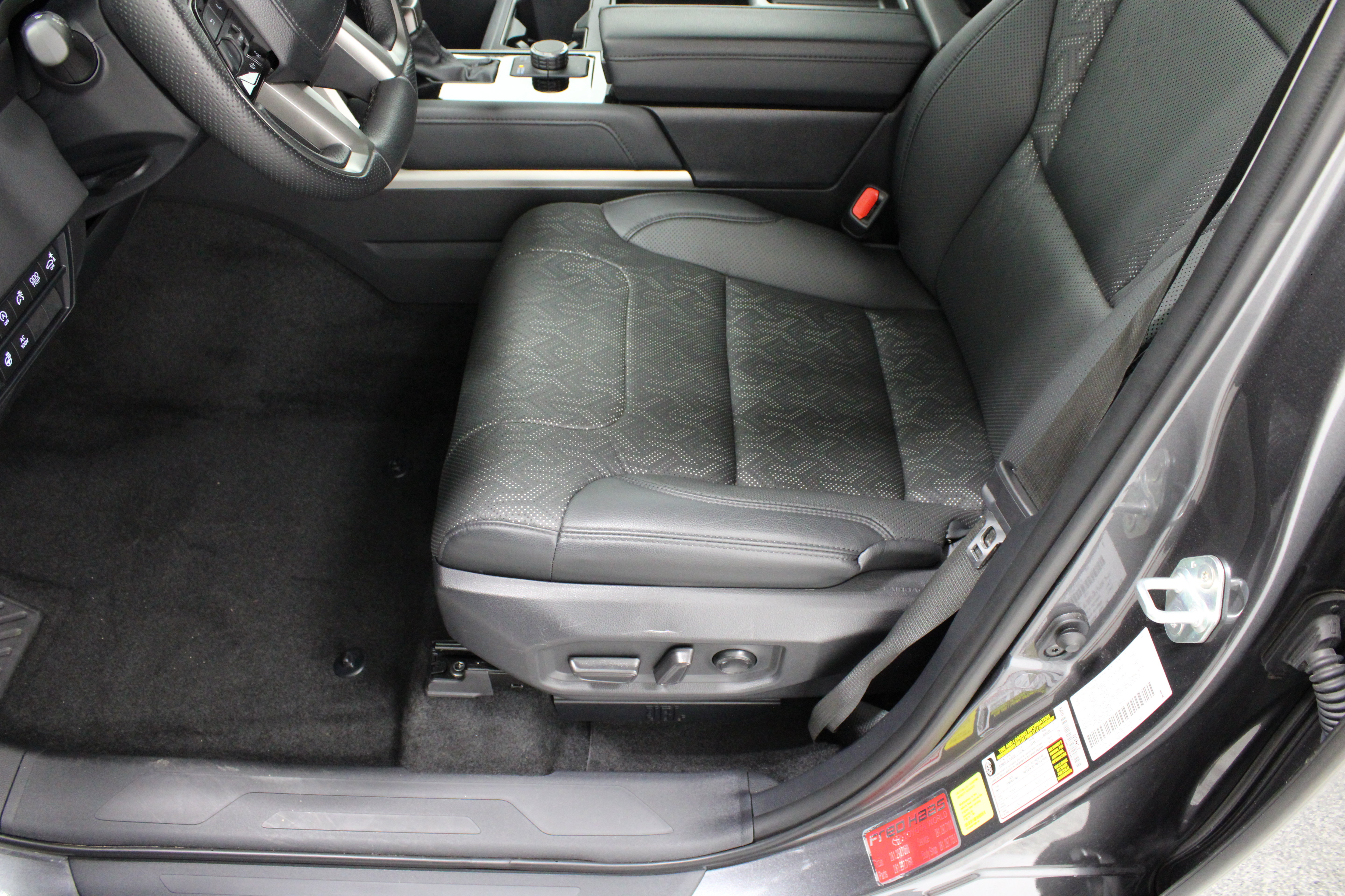 Used 2023 Toyota Tundra Limited RWD image 16