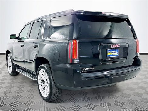 Used 2015 GMC Yukon SLT w/ HD Trailering Package image 5