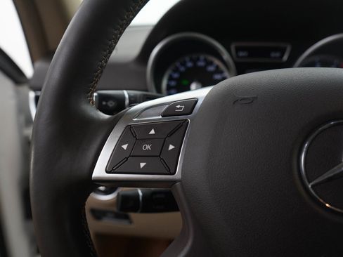 Used 2015 Mercedes-Benz ML 350 4MATIC image 27